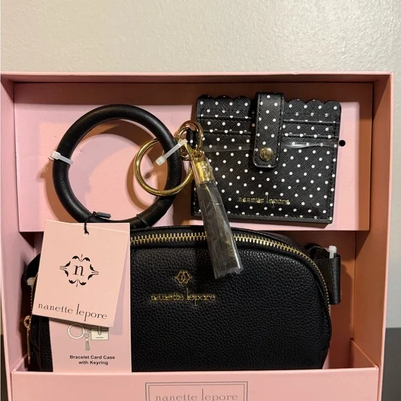 Giveaway - Picture 3 of 3